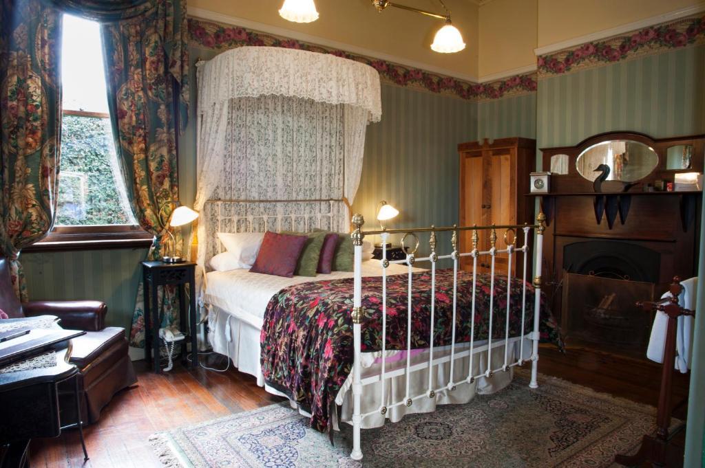 Vacy Hall Toowoomba'S Grand Boutique Hotel Since 1873 Room photo